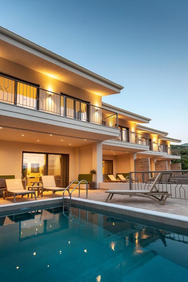 4 Seasons Villa